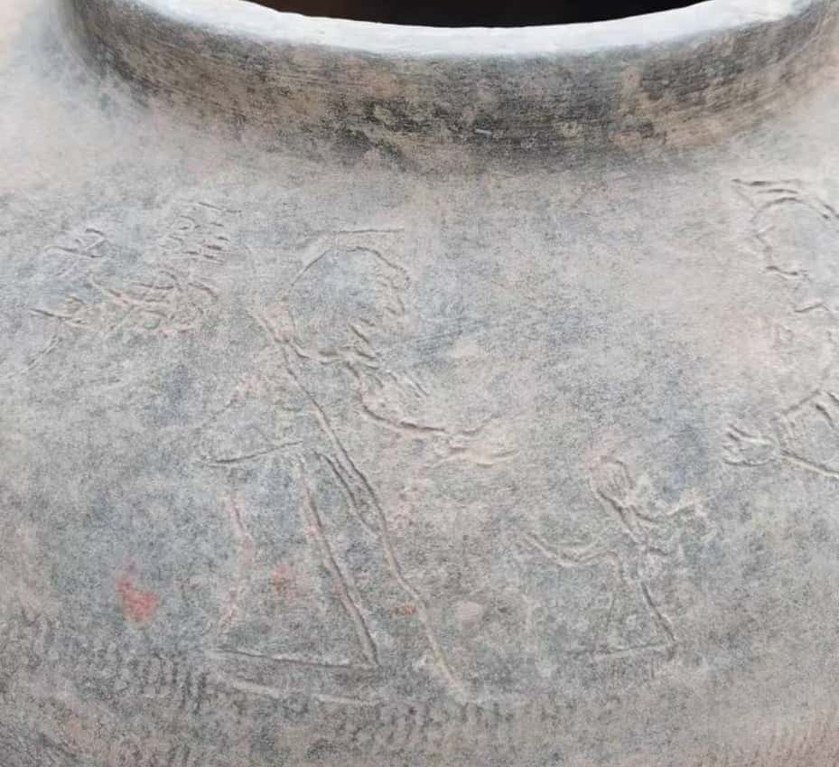 微信图片_20251121090645_110_17_副本.jpg