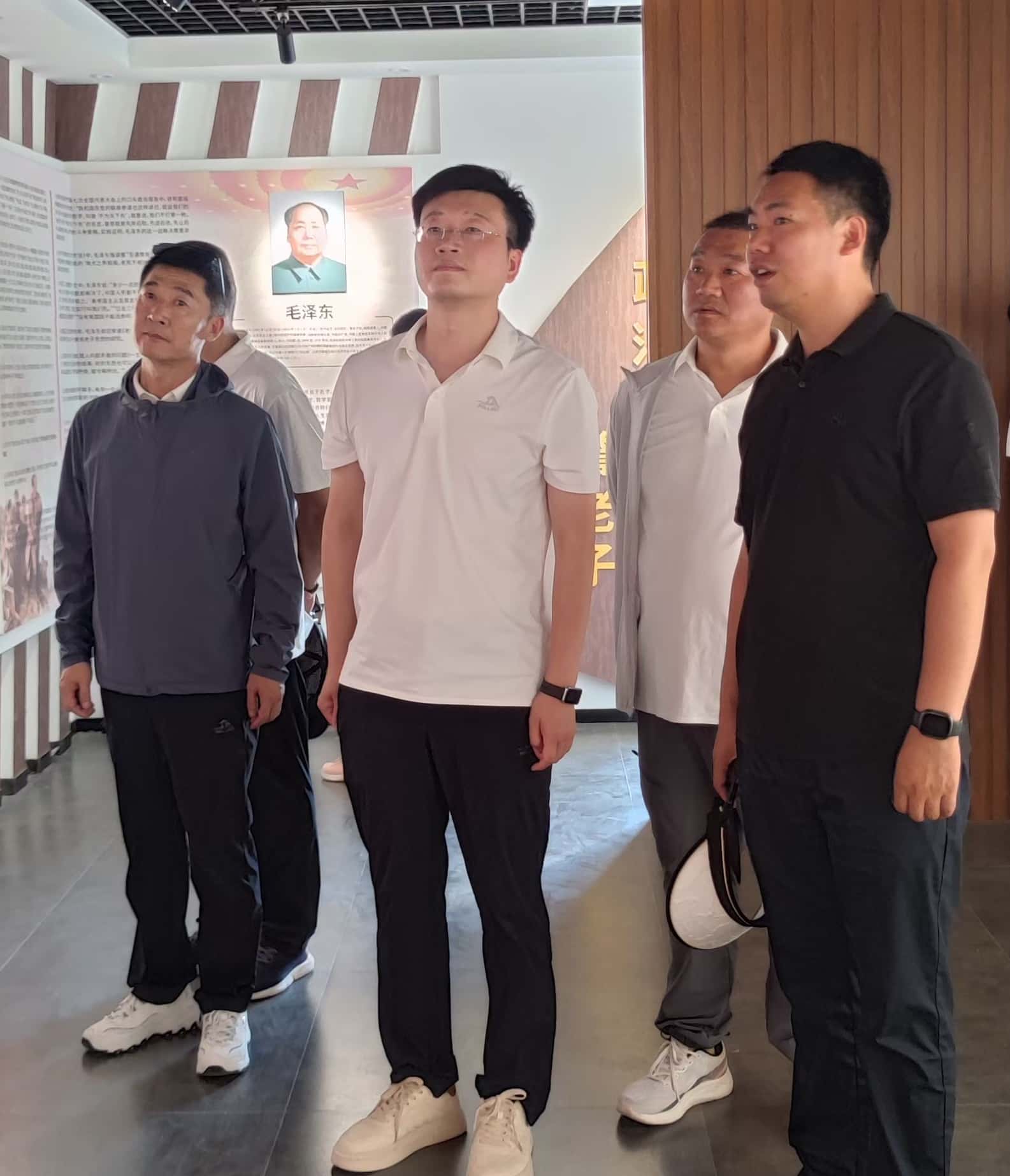微信图片_20240627173917_副本.jpg