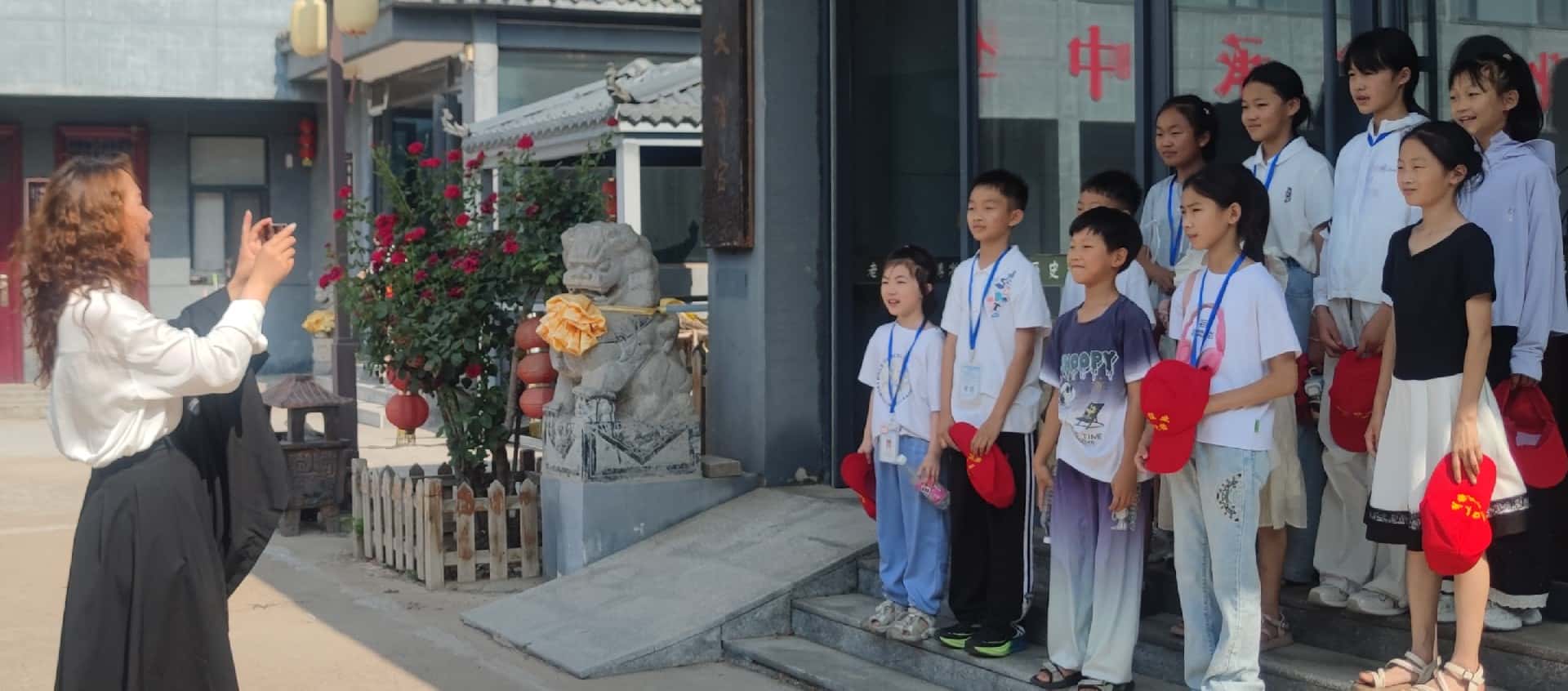 微信图片_20250614小记者jpg_副本.jpg
