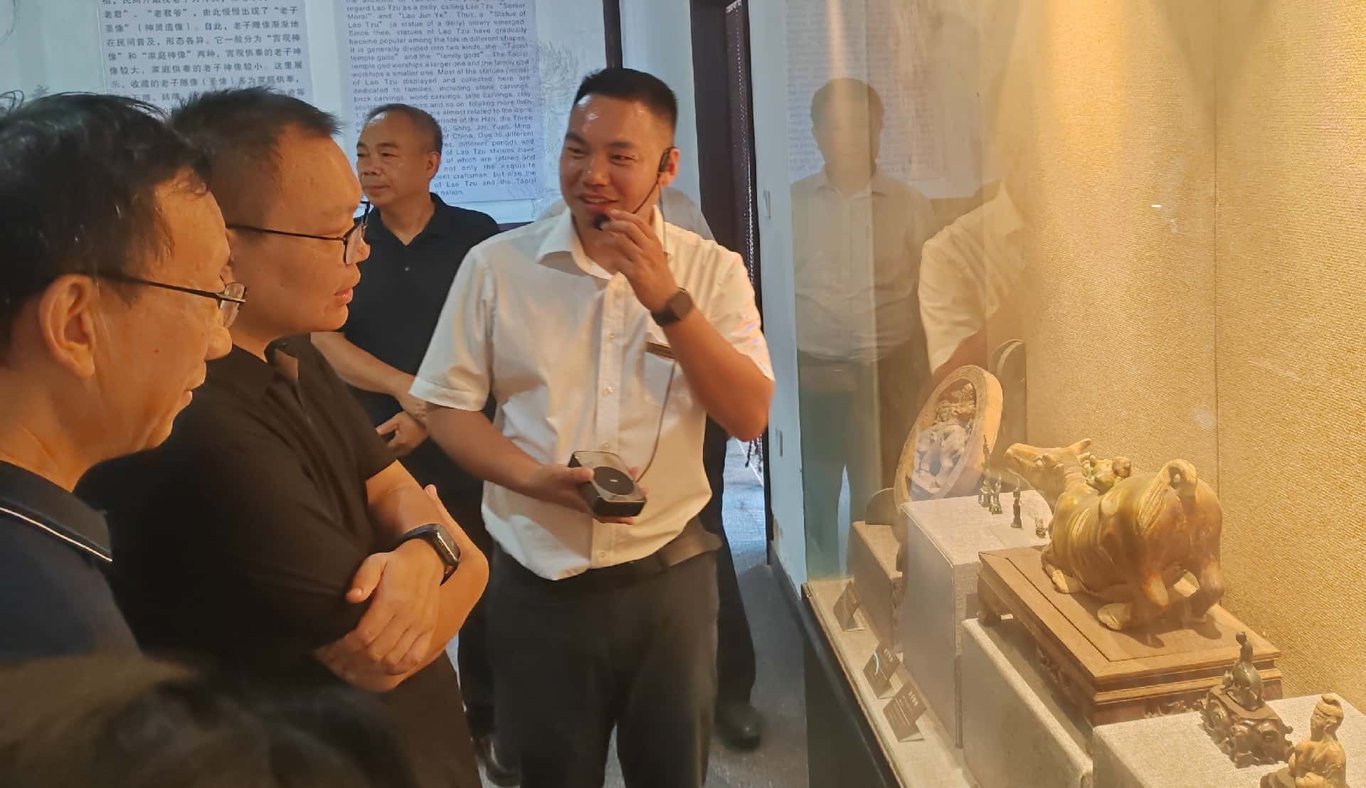 微信图片_20250916202430_副本.jpg